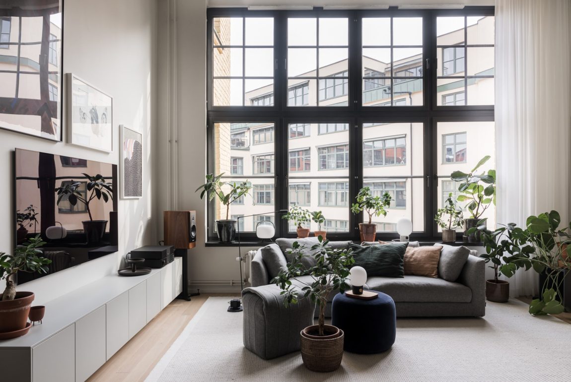 Dit stoere Loft appartement van 67m² heeft een modern en luxe afwerking gekregen met veel maatwerk oplossingen