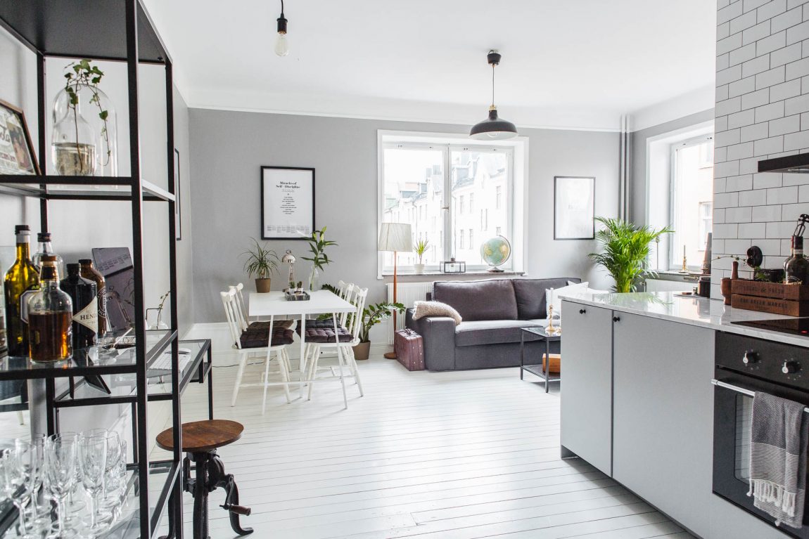 Keuken-tv-meubel-combinatie in een L-vormige woonkamer | Inrichting-huis.com