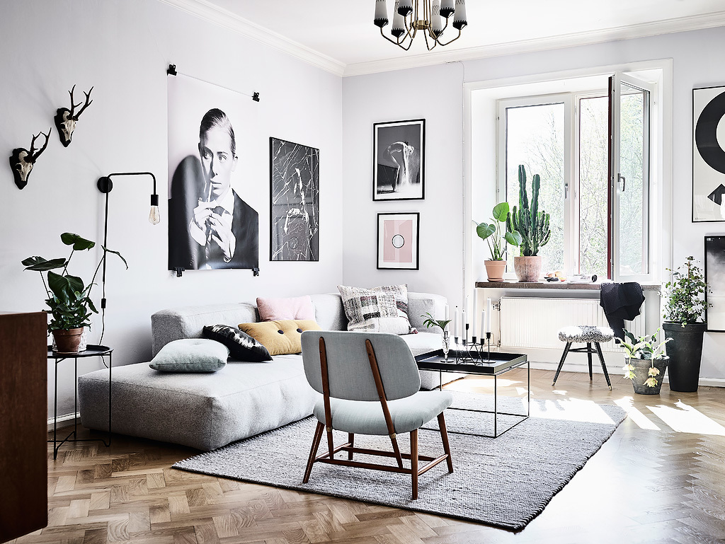 val Afscheiden Pech Woonkamer met een mix van Scandinavische en vintage meubels |  Inrichting-huis.com